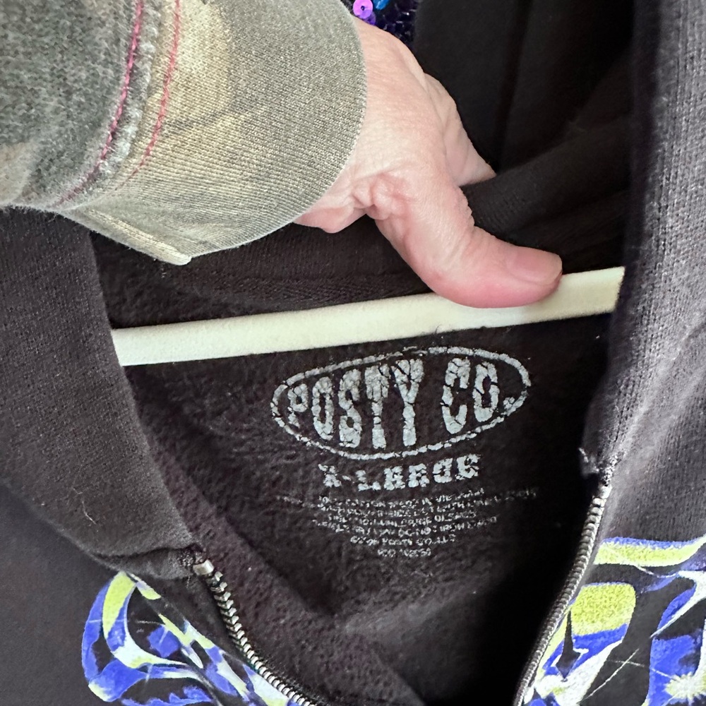 Black Post Malone’s Big Ass Stadium Tour Zip-Up Hoodie with Blue Graphic - Picture 3 of 3